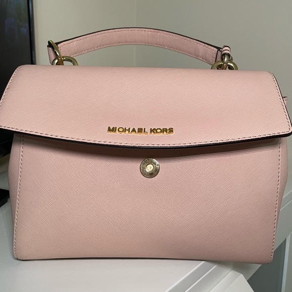 Light pink Ava Michael Kors crossbody satchel - Picture 3 of 6